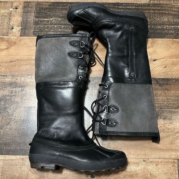 UGG Becloud Boots - Picture 2 of 10